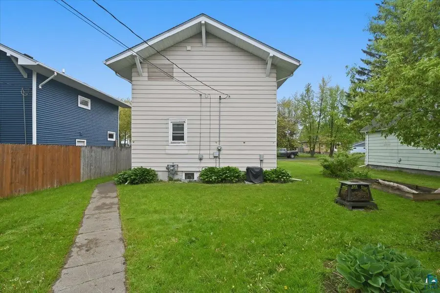 1514 E 4th St, Superior, WI 54880 - #3