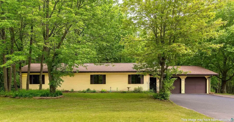 420 5th Ave E, Washburn, WI 54891 - #2