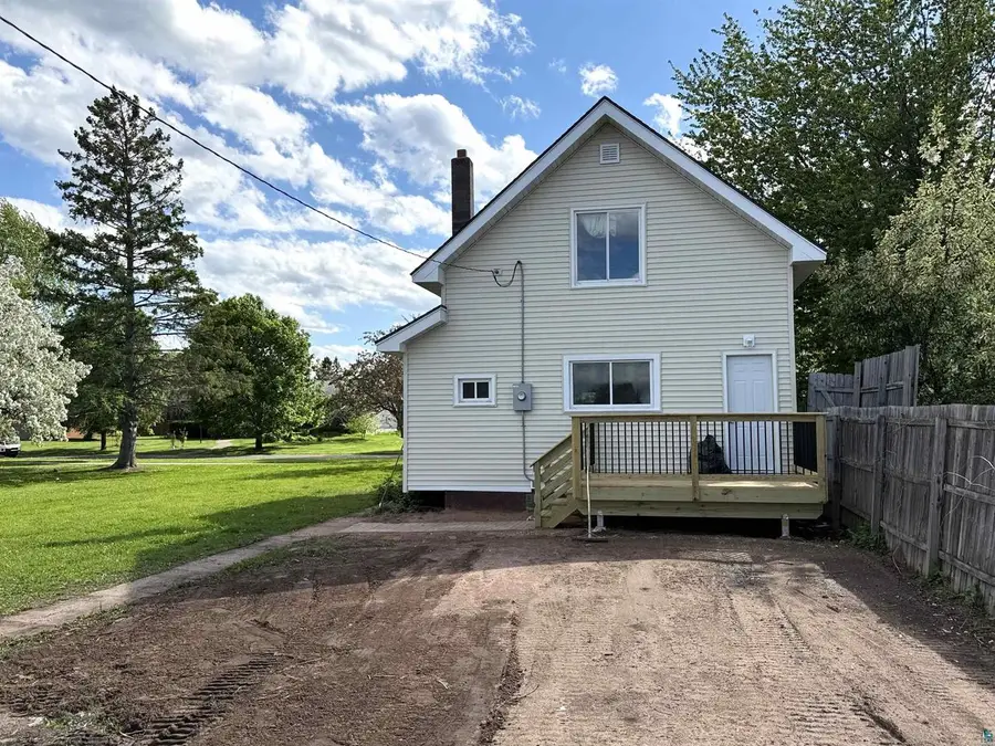 2715 E 3rd St, Superior, WI 54880 - #2