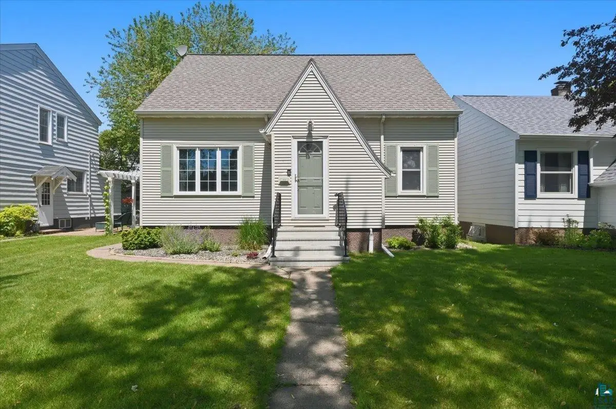 915 N 22nd St, Superior, WI 54880 - #1