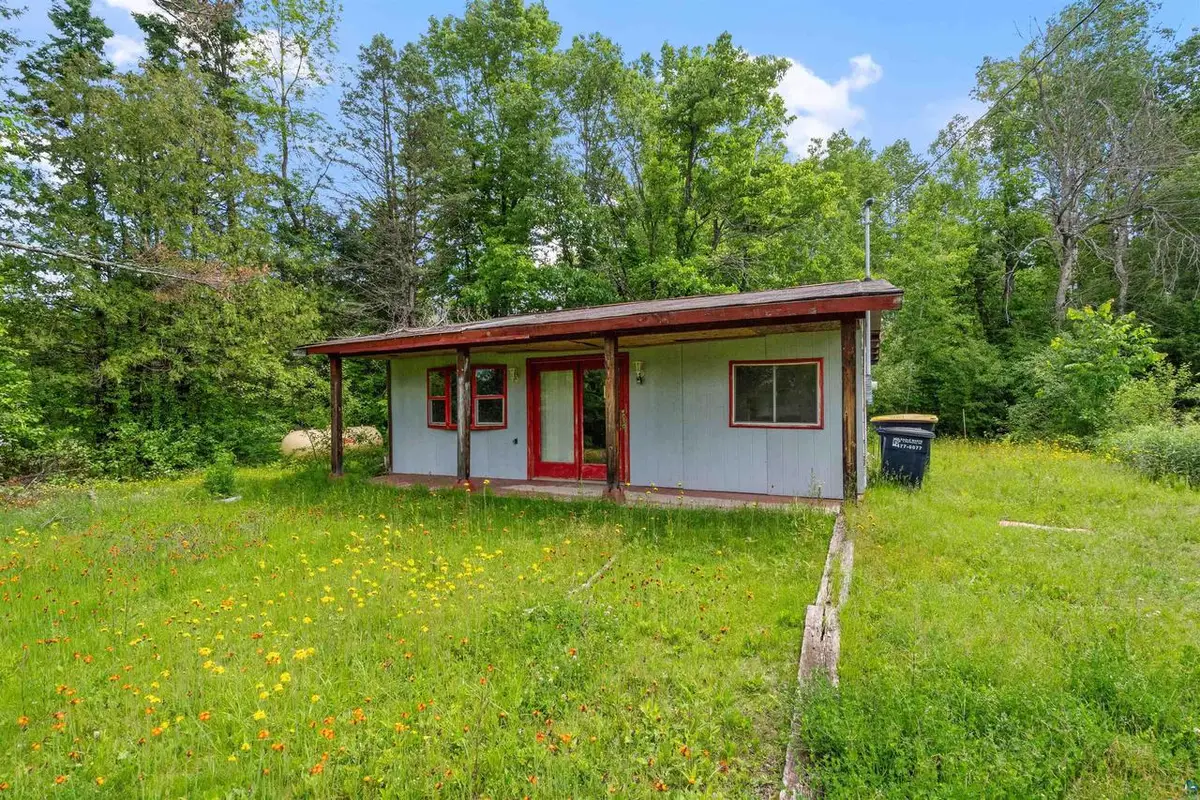 6028 S State Hwy 35, Superior, WI 54880 - #1