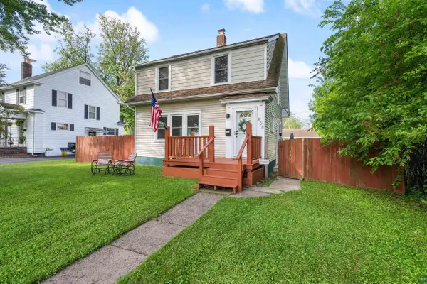 808 E 7th St, Superior, WI 54880