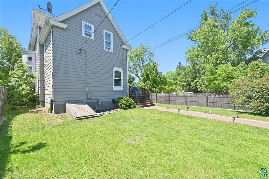2004 Hughitt Ave, Superior, WI 54880 - #3