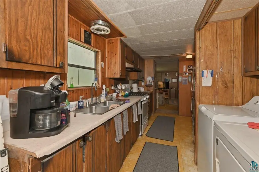 4386 S Irondale Rd, Superior, WI 54880 - #3
