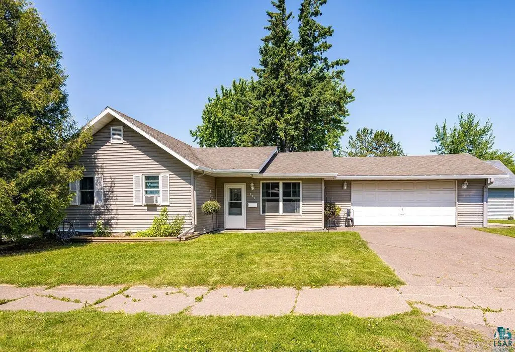 507 6th Ave E, Superior, WI 54880 - #1