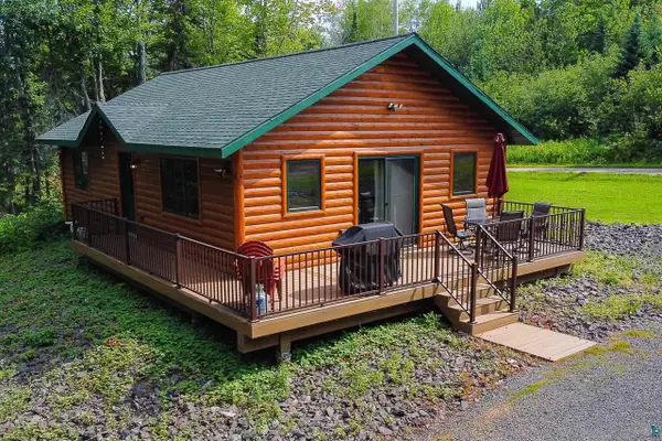 22720 Maple St, Cornucopia, WI 54827
