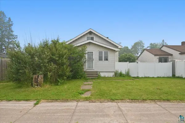 5215 E 2nd St, Superior, WI 54880