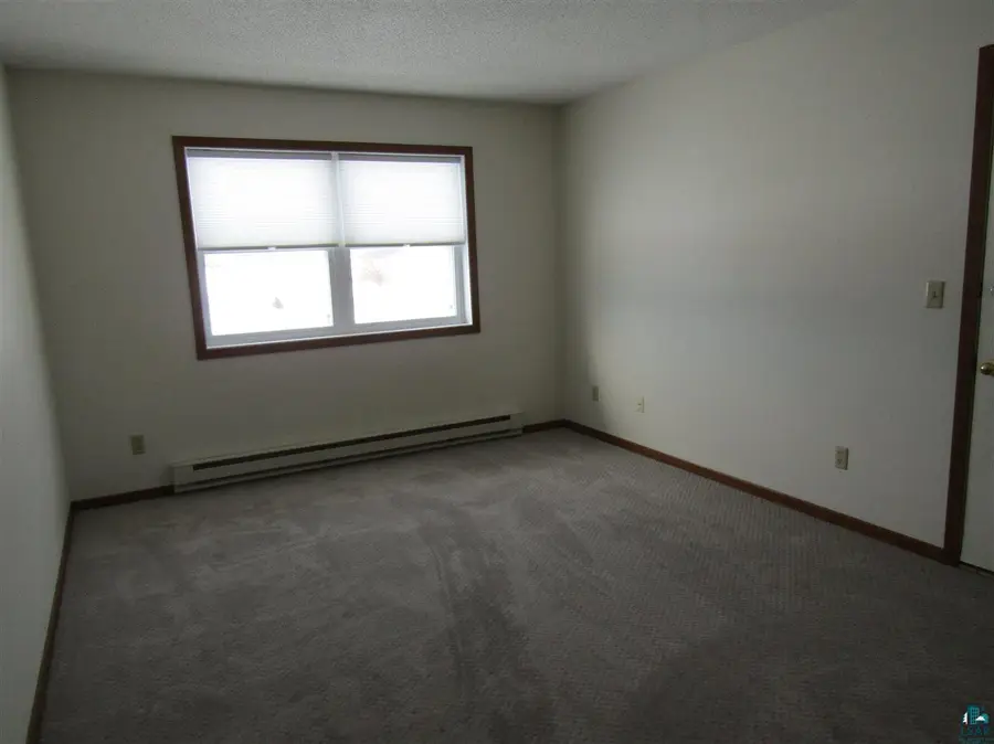47 E 4th St, Superior, WI 54880 - #2