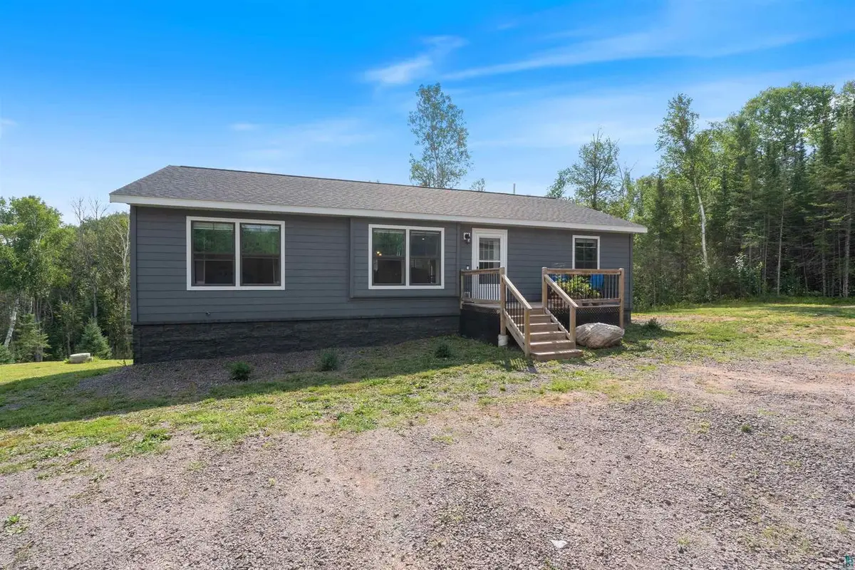 4215 E Neuman Rd, Superior, WI 54880 - #1