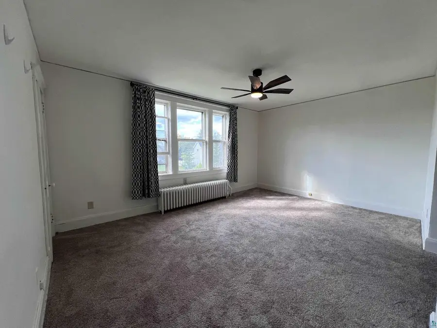 1822 1/2 John Ave, Superior, WI 54880 - #2