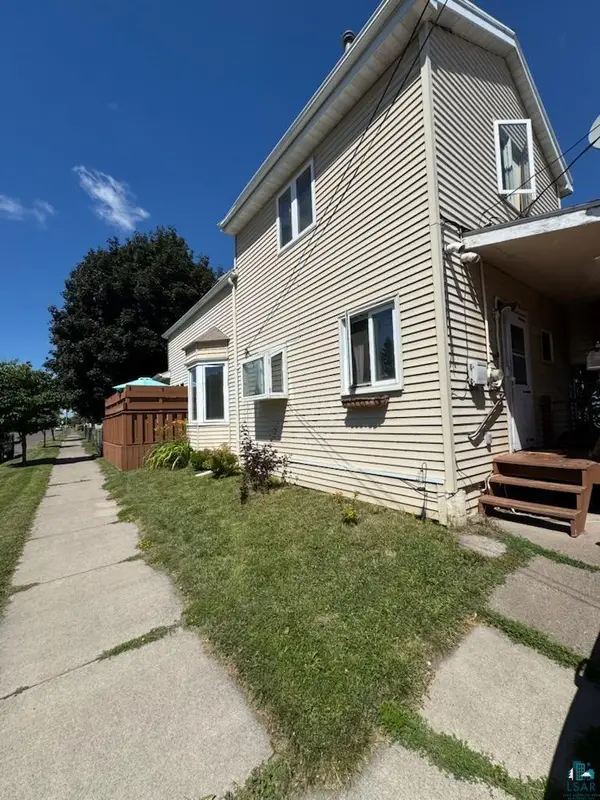 528 Clough Ave, Superior, WI 54880