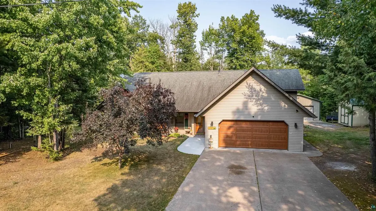 11260 S 5th St E, Solon Springs, WI 54873 - #1