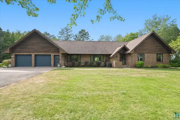16 Heron Pl, Superior, WI 54880