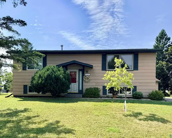 3103 Hughitt Ave, Superior, WI 54880