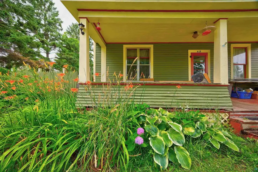 419 W 3rd St, Washburn, WI 54891 - #2