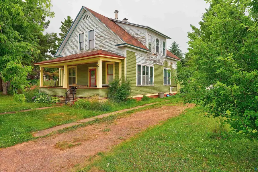 419 W 3rd St, Washburn, WI 54891 - #3
