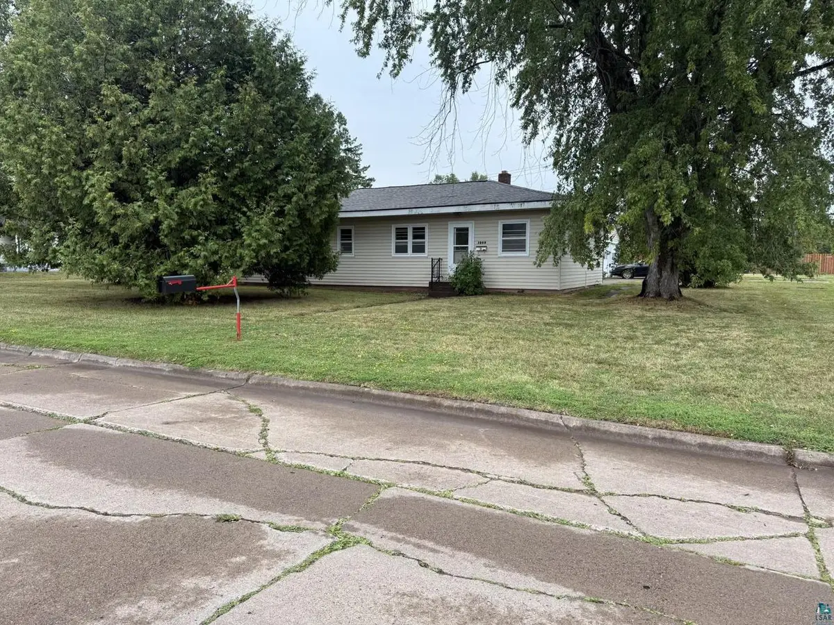 1203 MacArthur Ave, Ashland, WI 54806 - #1