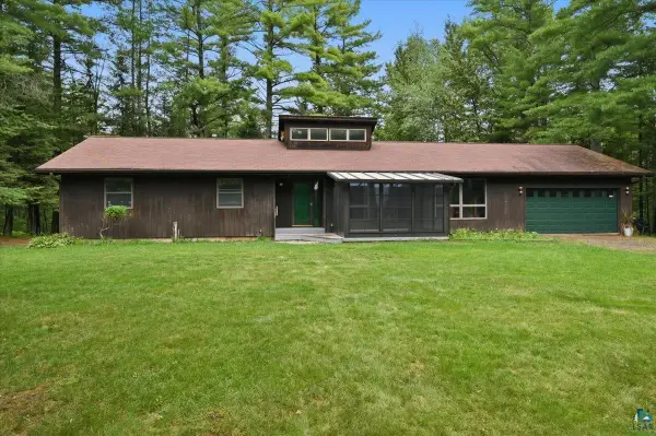 4361 E White Pine Tr, Superior, WI 54880