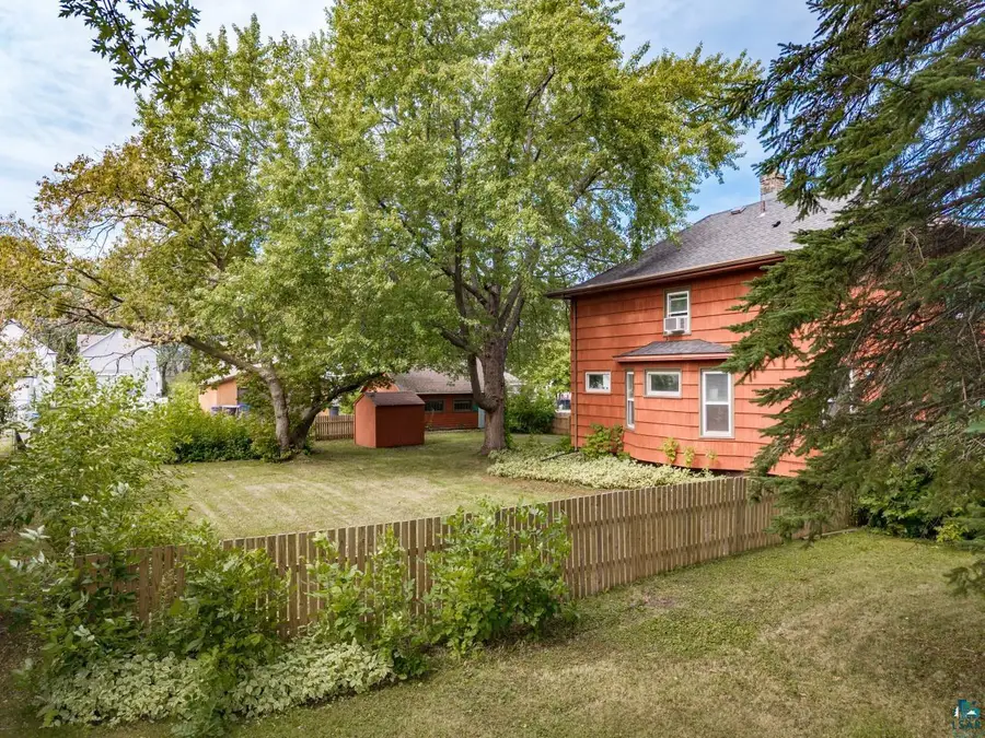 1915 Maryland Ave, Superior, WI 54880 - #2