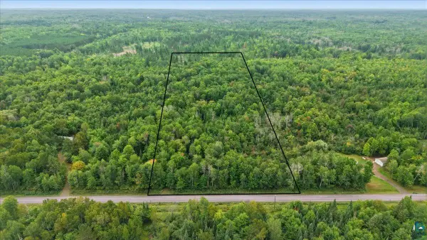 6700 E Clara Barton Rd, South Range, WI 54874