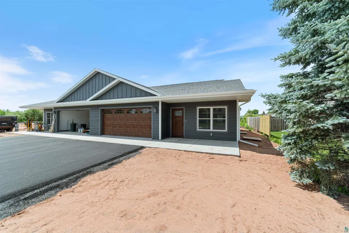 3321 Baxter Ave, Superior, WI 54880 - #1