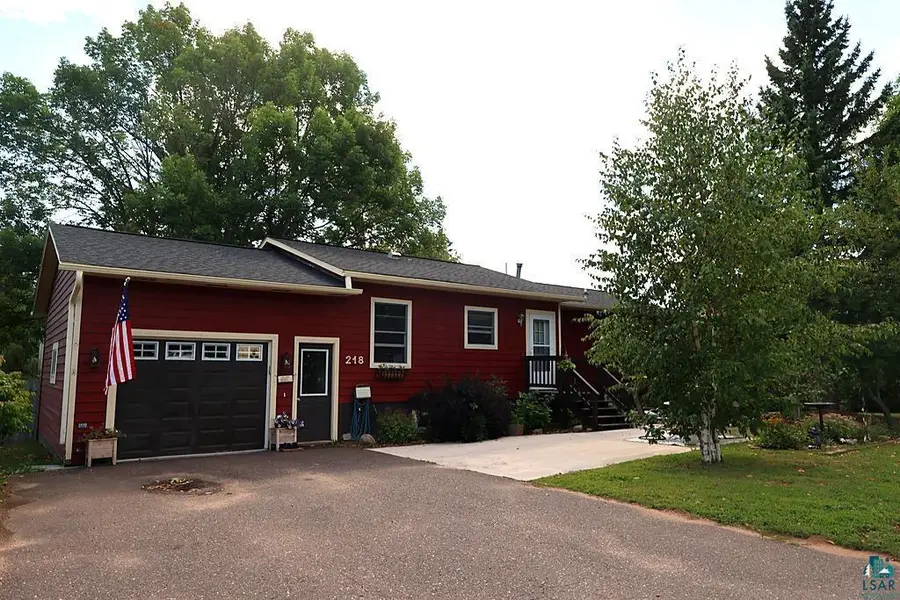 218 E Bayfield St, Washburn, WI 54891 - #2