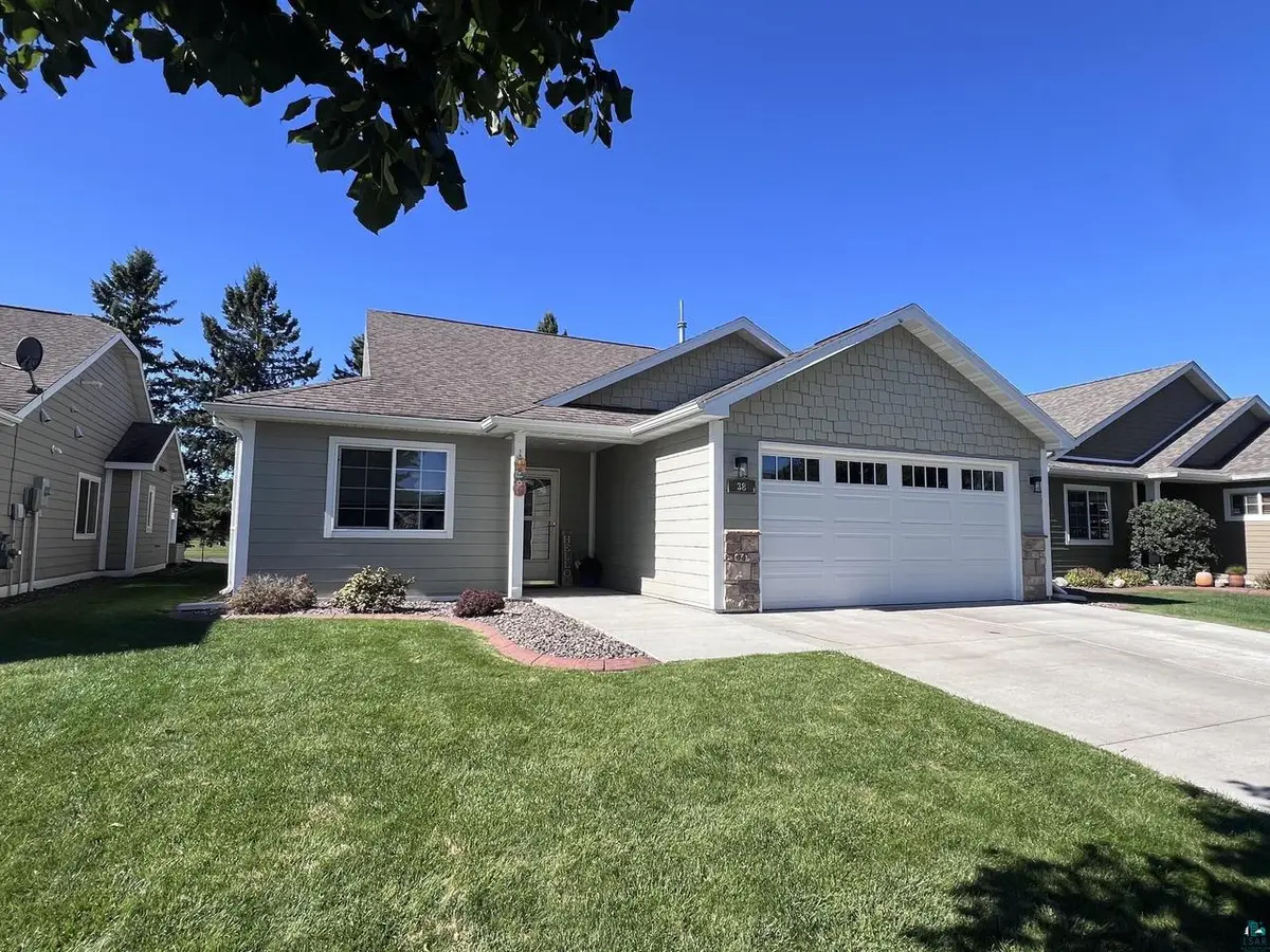 38 Billings Ln, Superior, WI 54880 - #1