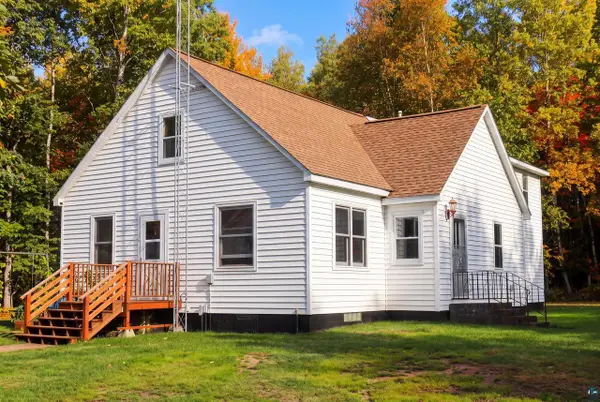 30765 Wedal Rd, Washburn, WI 54891