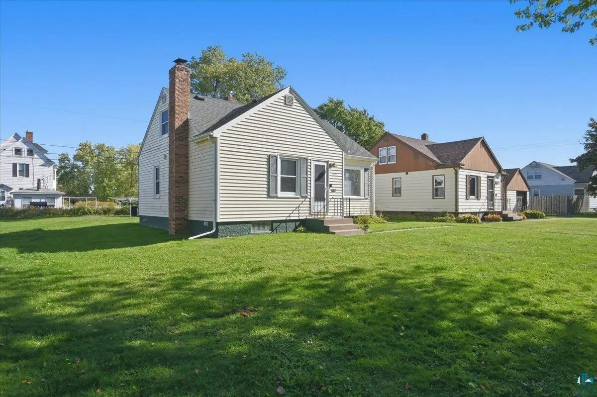 1619 E 4th St, Superior, WI 54880 - #1