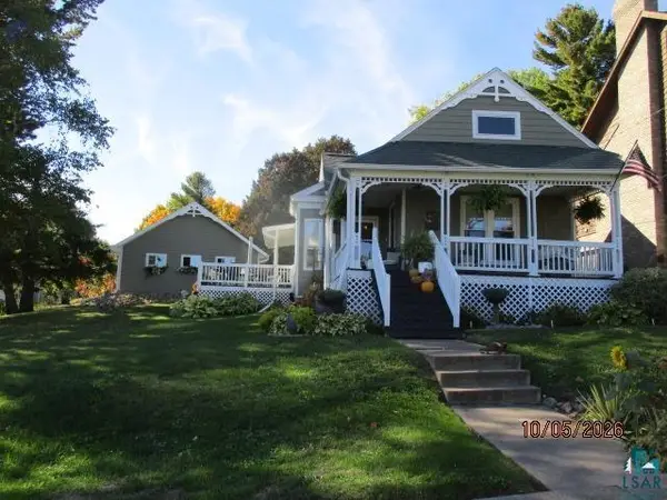 409 Front St, Bayfield, WI 54814