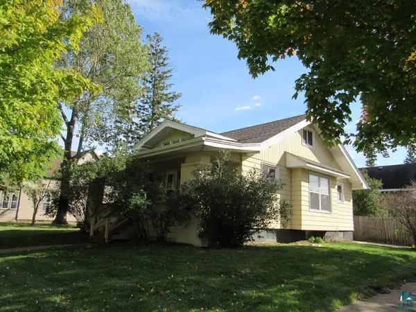 3520 N 21st St, Superior, WI 54880