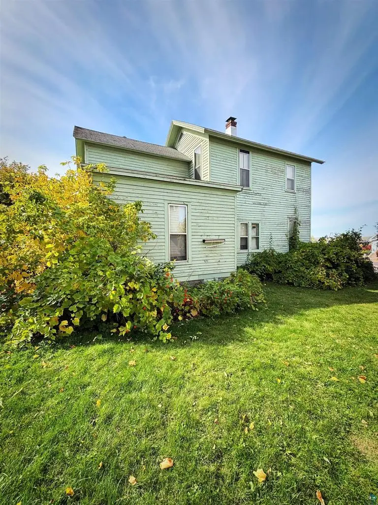 510 Lake Shore Dr W, Ashland, WI 54806 - #2
