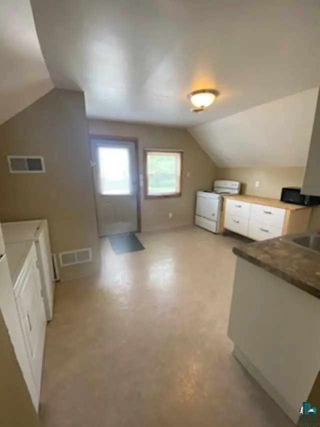 2001 1/2 Ohio Ave, Superior, WI 54880 - #2