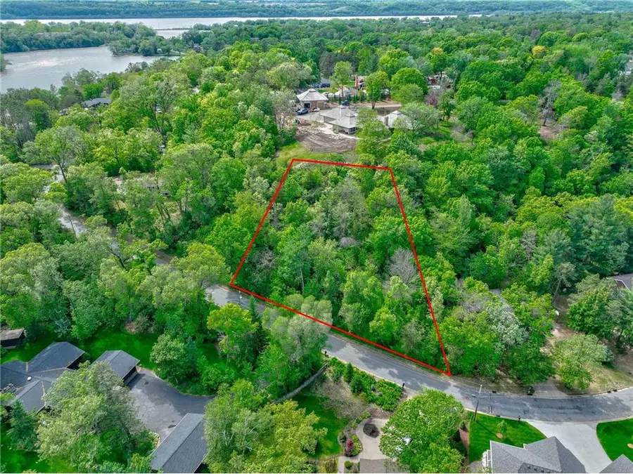 1205 Riverside Drive N, Hudson, WI 54016 - #3