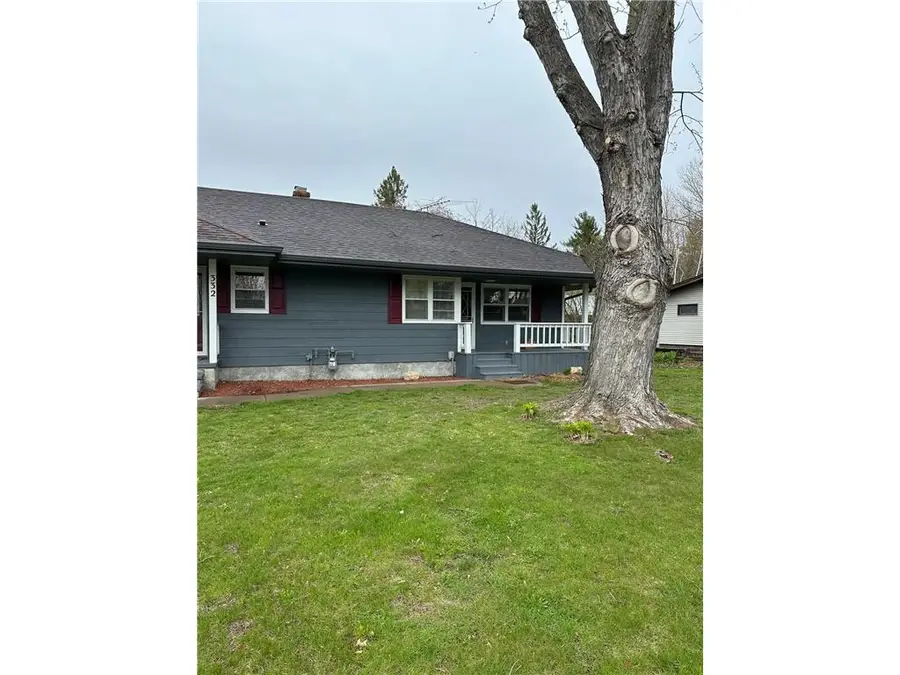 332 E Pleasant Avenue, Ellsworth, WI 54011 - #3