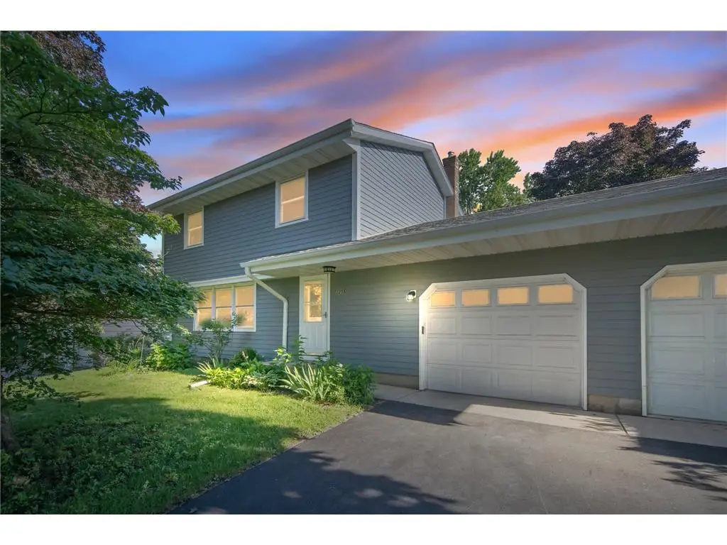 2205 Mapleview Avenue, Saint Paul, MN 55109 - #1