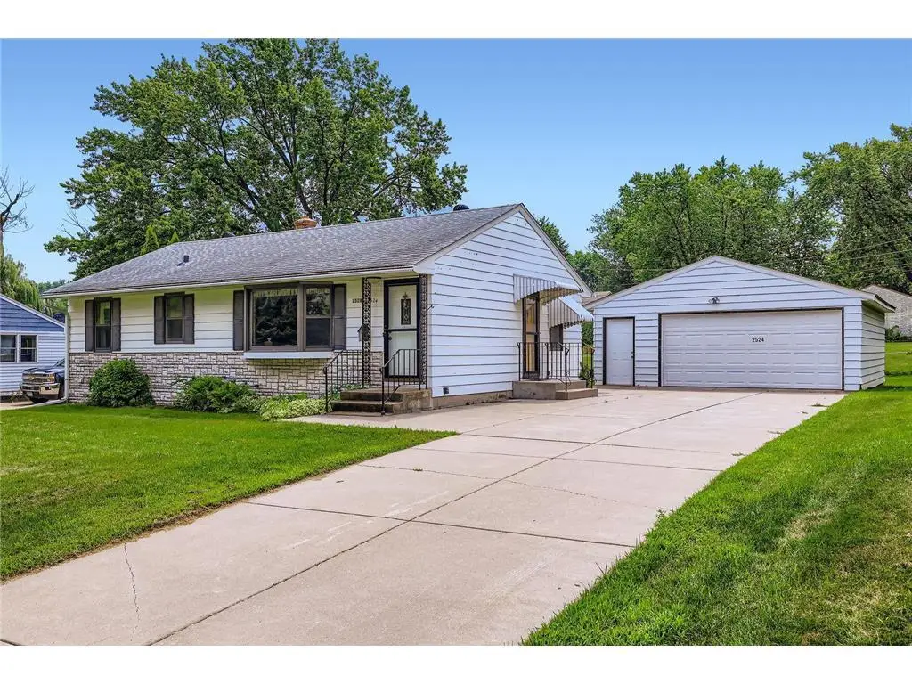 2524 Mayer Lane, Saint Paul, MN 55119 - #1