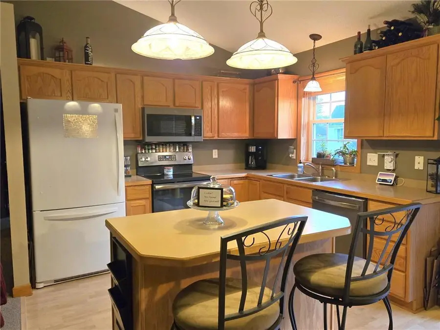 1113 Cheyenne Street, Roberts, WI 54023 - Image #3