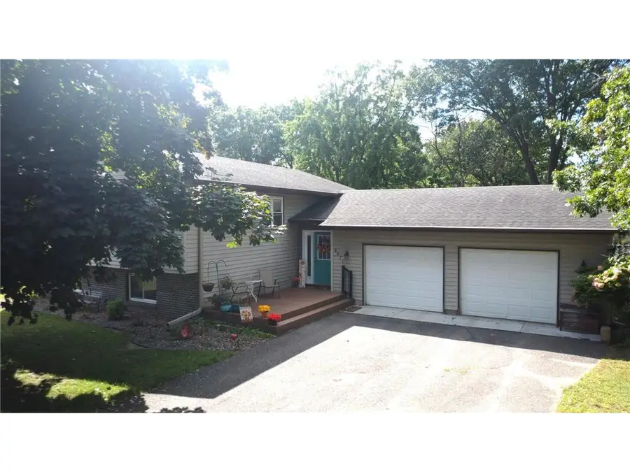 2870 Wayland Court, Eau Claire, WI 54703 - #3