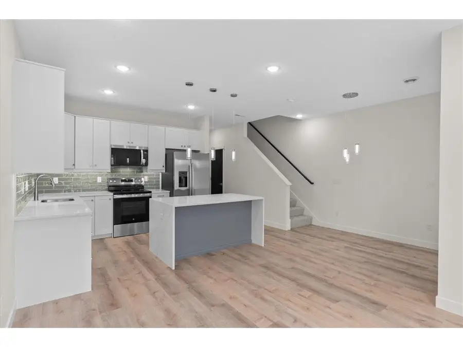 425 W 8th Street #20, New Richmond, WI 54017 - Image #3