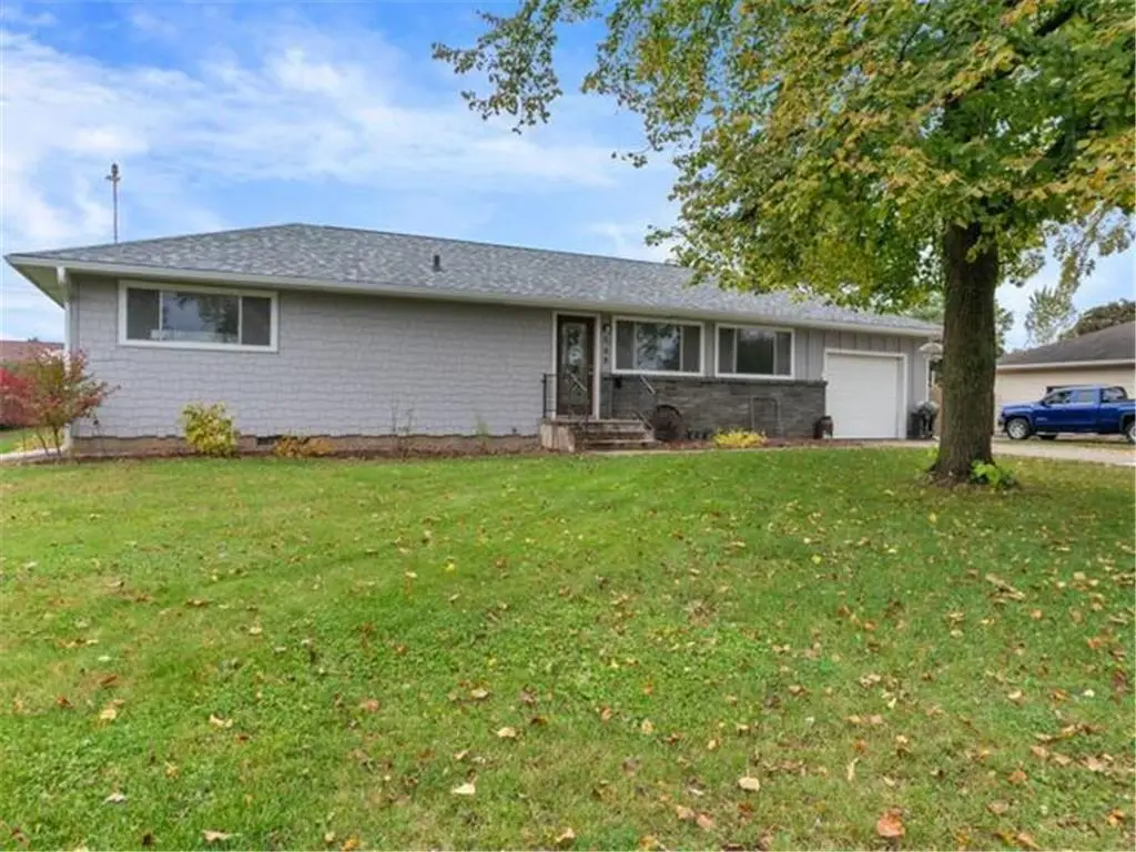 568 Locust Street, Prescott, WI 54021 - Image #1