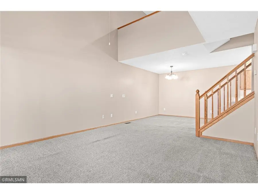 7813 Hemingway Avenue, Cottage Grove, MN 55016 - Image #3