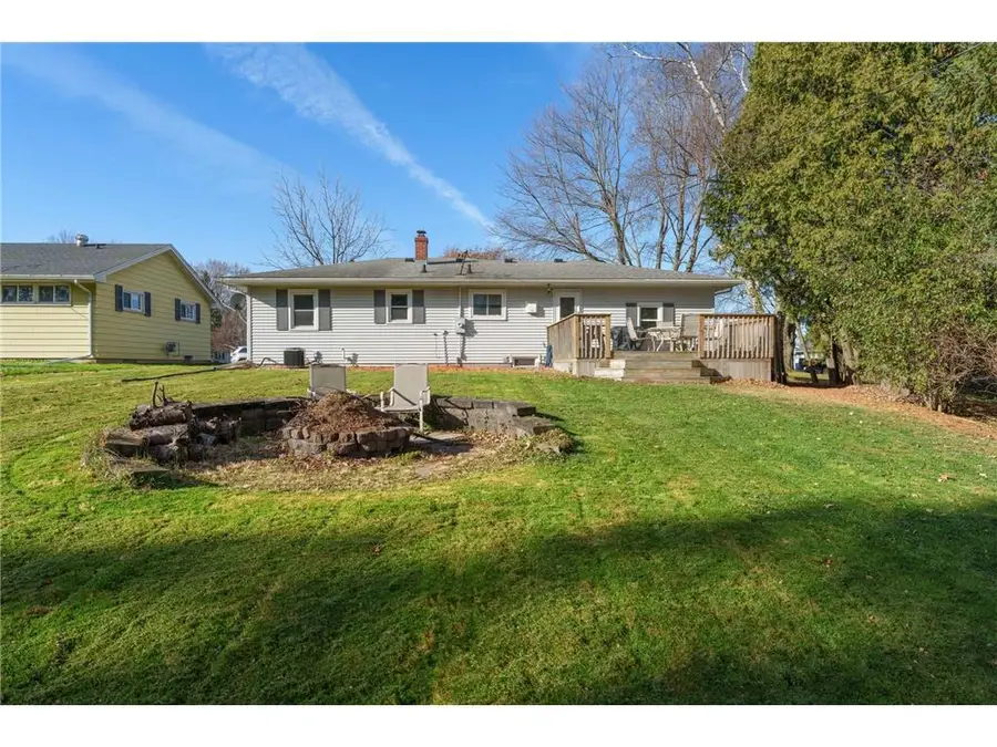 305 S Clark Street, Thorp, WI 54771 - #3