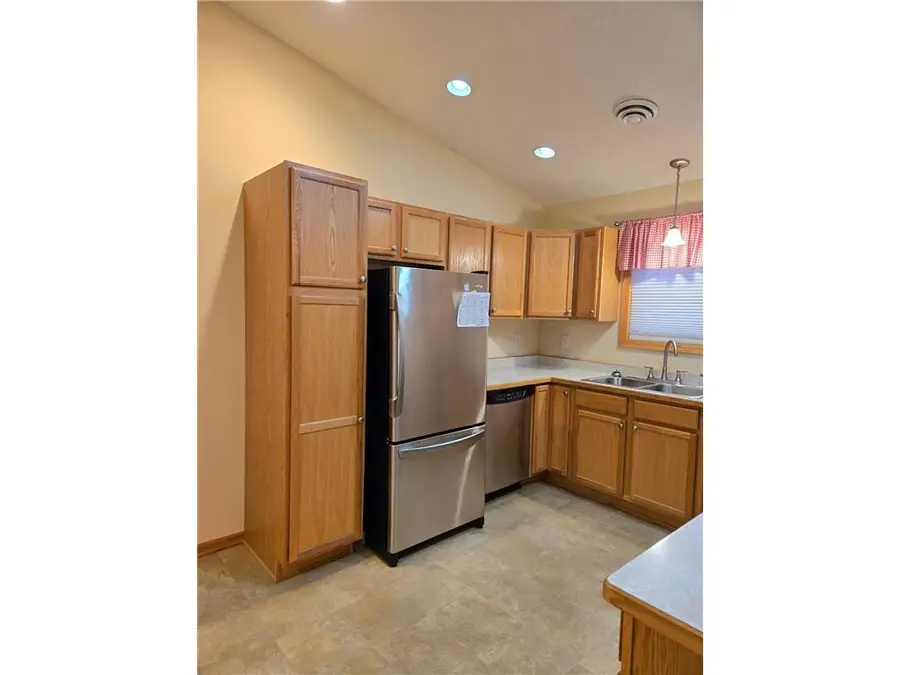 1523 Ponderosa Lane, New Richmond, WI 54017 - Image #3