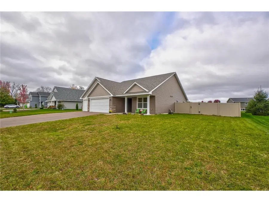 1343 Creekwood Drive, New Richmond, WI 54017 - #2