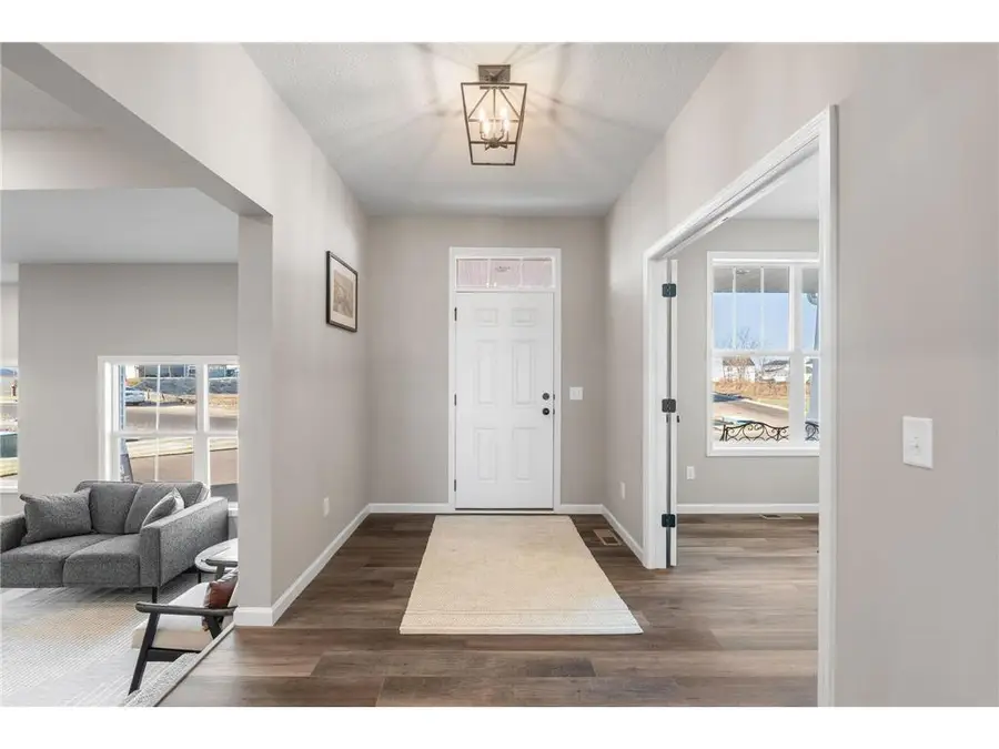 904 Pine Vale Avenue, Somerset, WI 54025 - Image #3