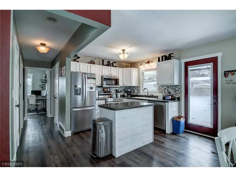 2714 Blakeley Avenue, Eau Claire, WI 54701 - Image #3