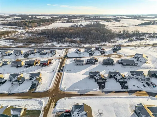 199 Wood Duck Lane, Baldwin, WI 54002