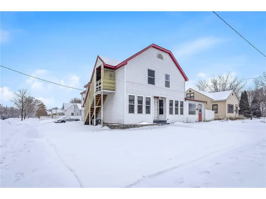 1303 Margaret Street, Eau Claire, WI 54701 - #3