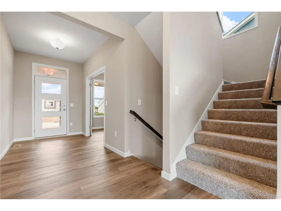 908 Pine Vale Avenue, Somerset, WI 54025 - Image #3